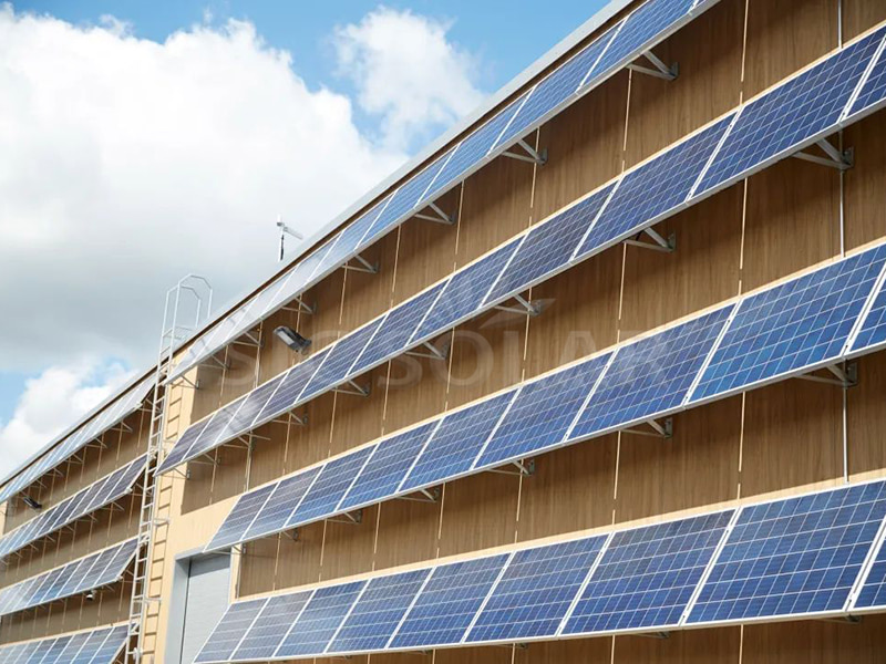 أنظمة تركيب ألواح الطاقة الشمسية 30 كيلو وات على الحائط في الصين