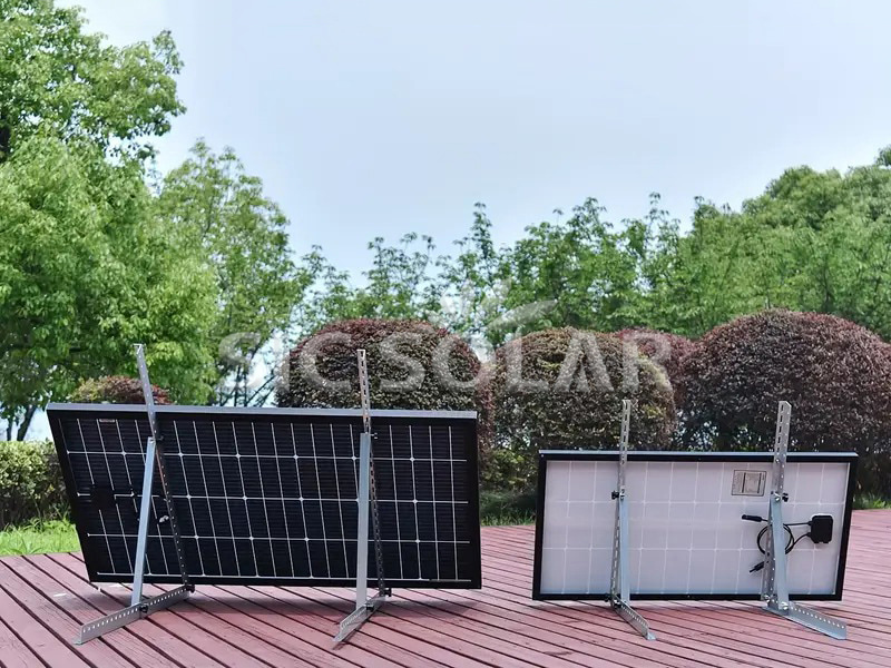 لوحة شمسية قابلة للطي وقابلة للتعديل بقوة 2 كيلو وات تُثبّت على السقف في فرنسا