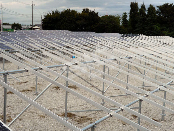 حامل تثبيت أرضي بقوة 300 كيلو وات في اليابان